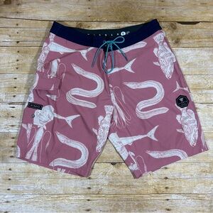 VISSLA Mens Fathoms Board Shorts 32 Sealife Print Upcycle Cocotex Poly Stretch